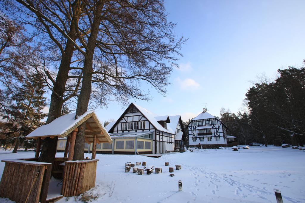 Jablon Lake Resort Pisz Buitenkant foto