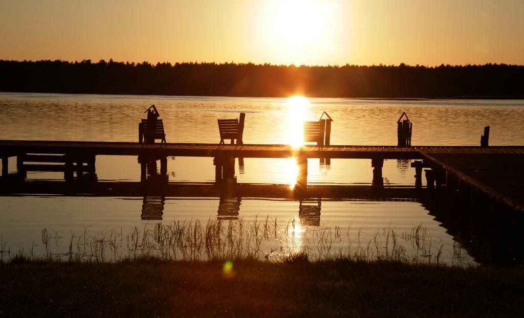 Jablon Lake Resort Pisz Buitenkant foto